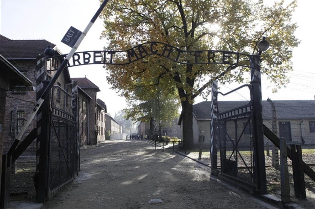 Il campo di sterminio di Auschwitz (Ansa)