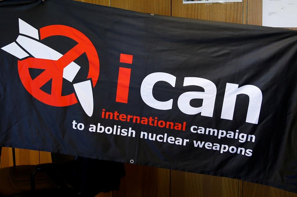 La campagna per l'abolizione delle armi nucleari, vincitrice del Nobel per la pace 2017 (Reuters)