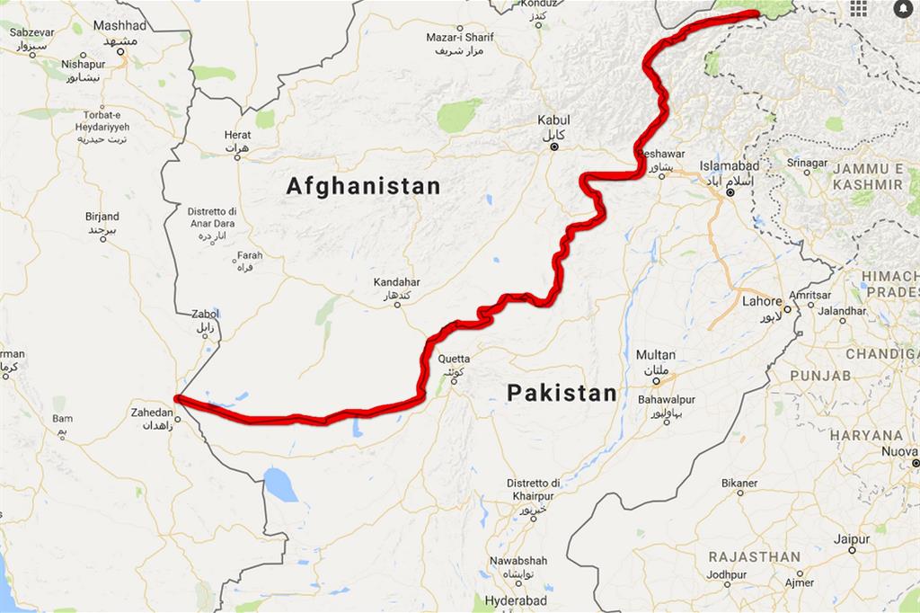 Evidenziato il rosso, il confine tra Afghanistan e Pakistan, dove sorgerà il muro
