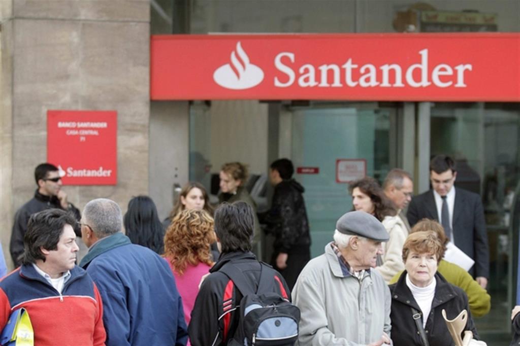 Santander compra il Banco Popular (ad un euro) per evitare il fallimento