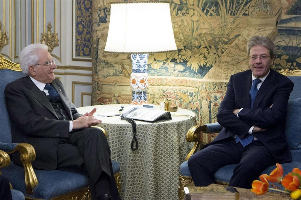 Il premier Paolo Gentiloni al Quirinale dal presidente Sergio Mattarella (Ansa)
