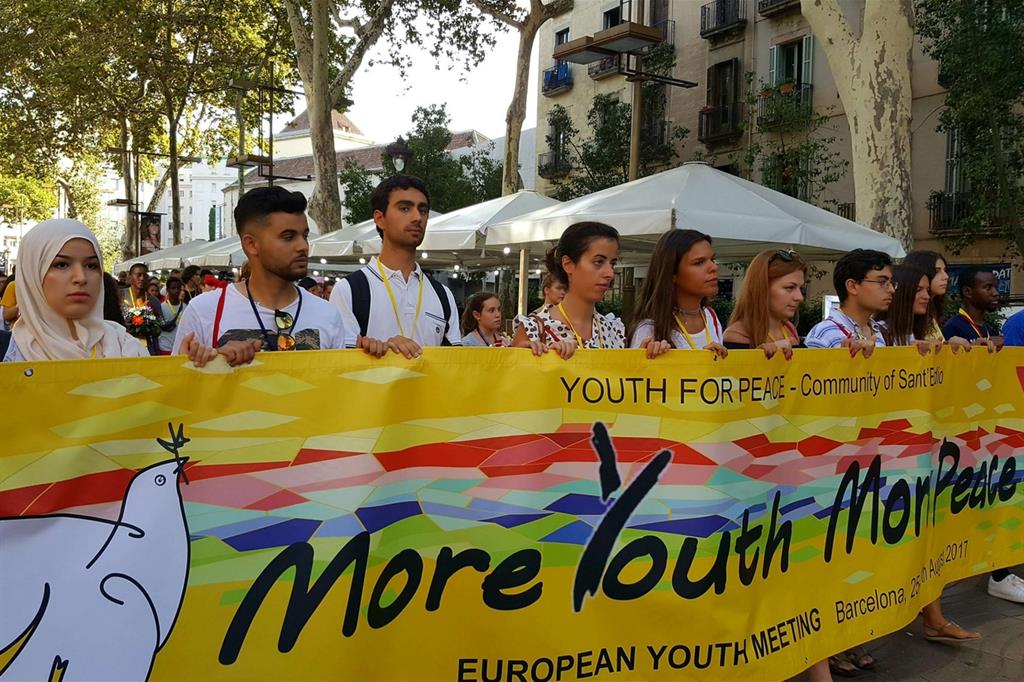 Giovani a Barcellona per la pace (Angela Calvini)