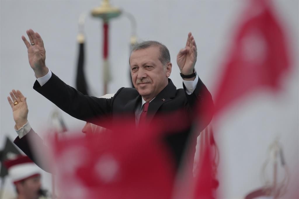 Erdogan in una foto dall'archivio Ansa risalente al 2015
