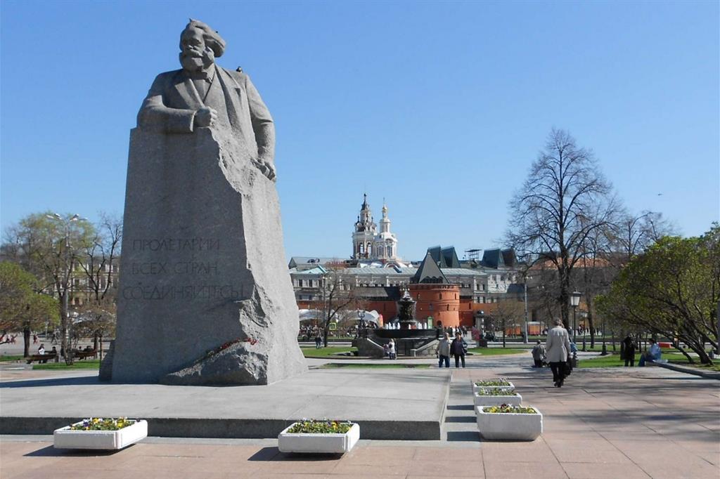 Un monumento a Karl Marx a Mosca