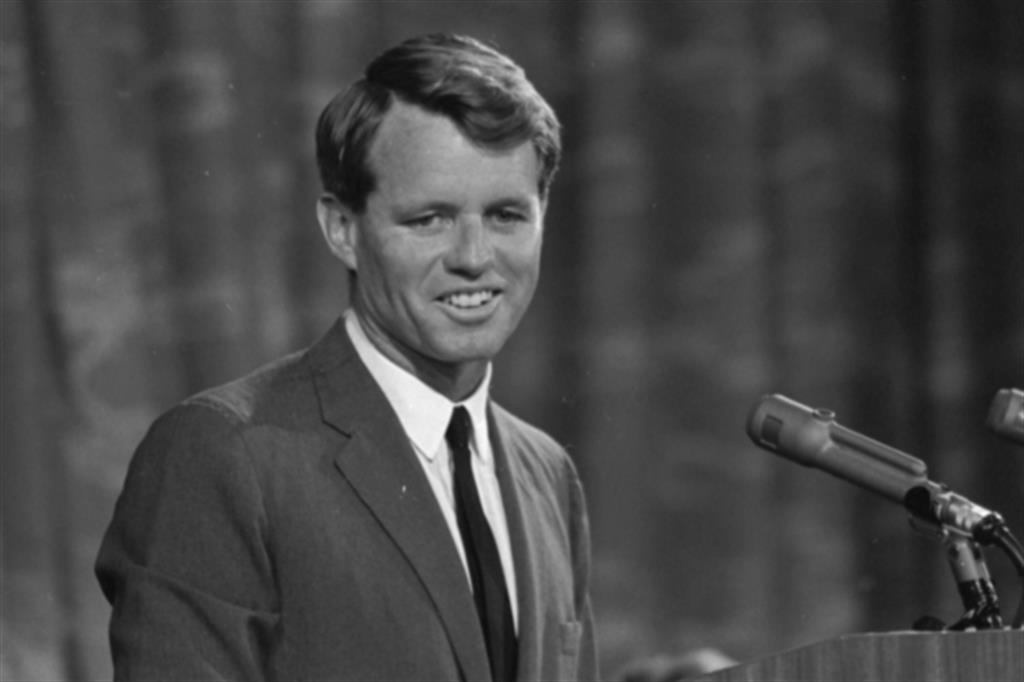Il senatore Robert Kennedy