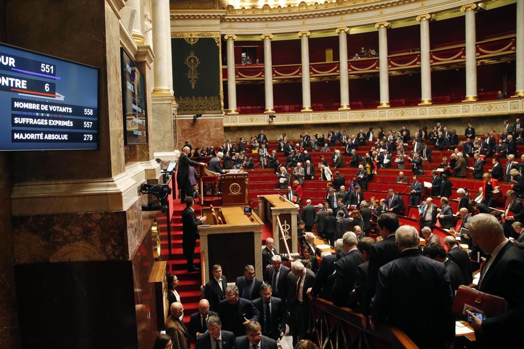 Una riunione del Parlamento francese (Ansa)