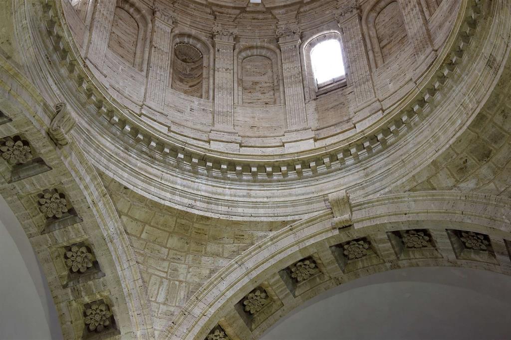 Particolare dei pennacchi e della cupola del tempio di San Biagio, a Montepulciano - 