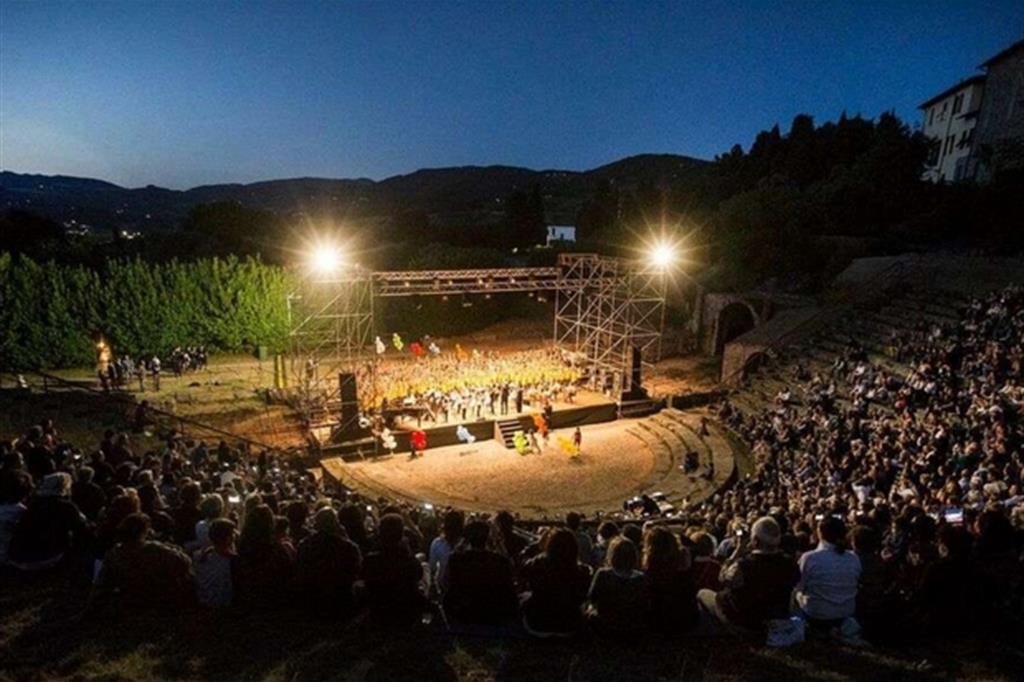 Il teatro romano di Fiesole, in Toscana, rivive con il “Coro Insieme” (foto Irene Trancossi)