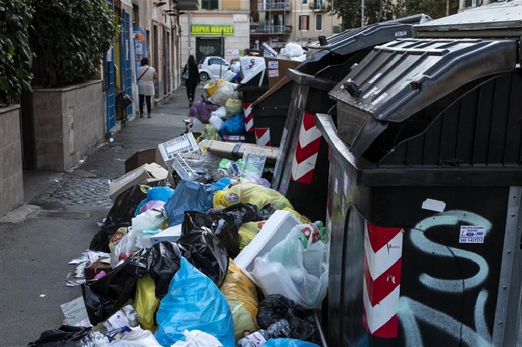 Senza impianti di smaltimento i rifiuti viaggiano sprecando 63 milioni