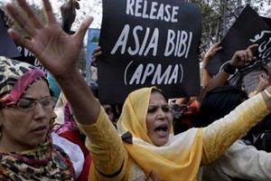 Asia Bibi, dalla falsa accusa all'assoluzione