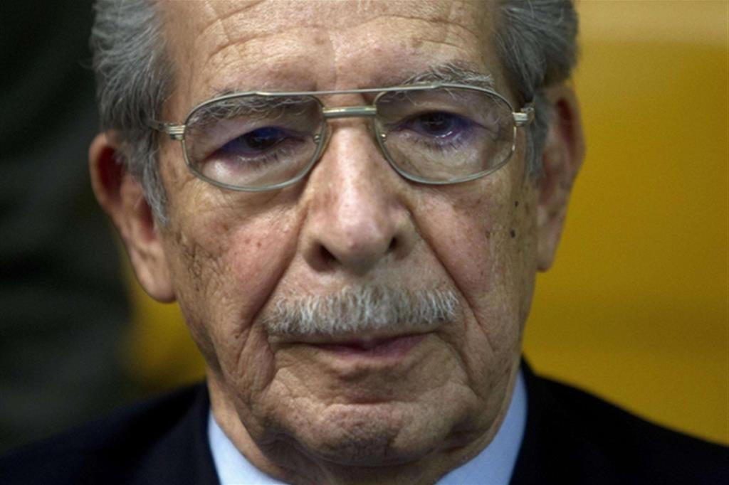 L'ex dittatore guatemalteco Efraìn Rìos Montt aveva 91 anni (Ansa)