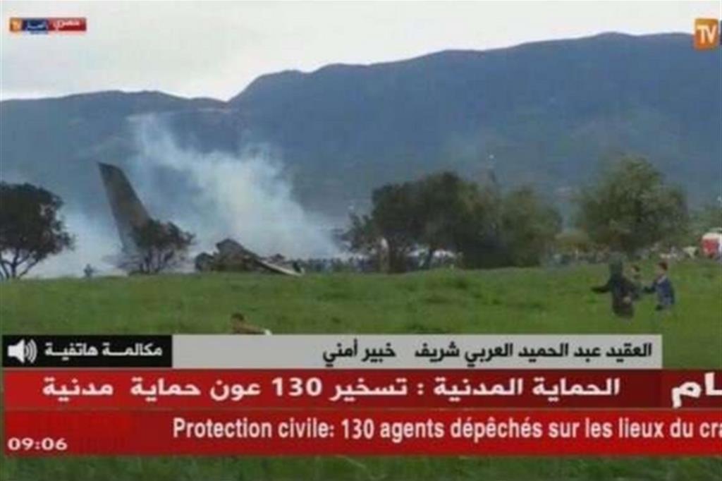 Un frame del luogo dell'incidente aereo della tv Al Arabiya