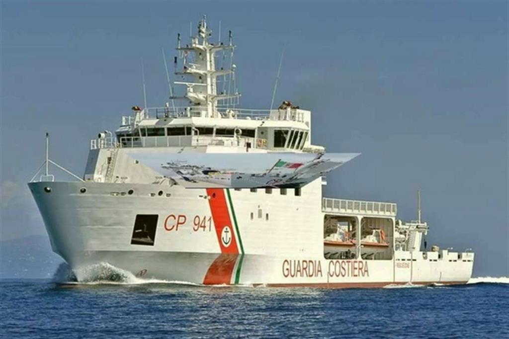 Sbloccato stallo della Diciotti: sbarco in Sicilia per 519 migranti