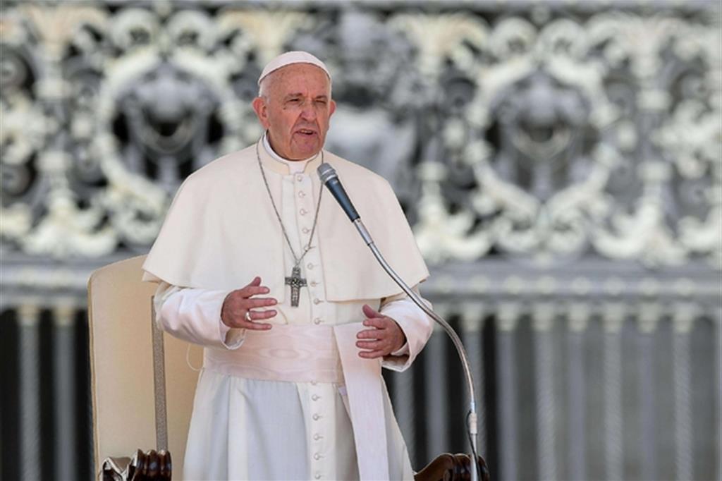 Il Papa ha mandato un messaggio a 500 teologi riuniti a Sarajevo (Ansa)
