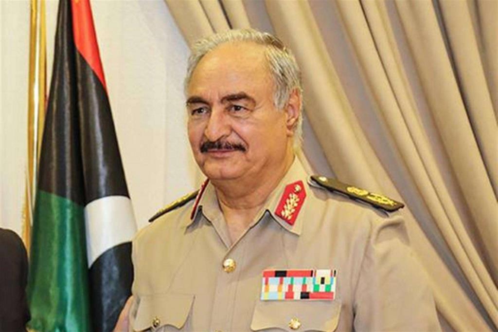 Il generale Haftar in una foto dello scorso anno (Ansa)