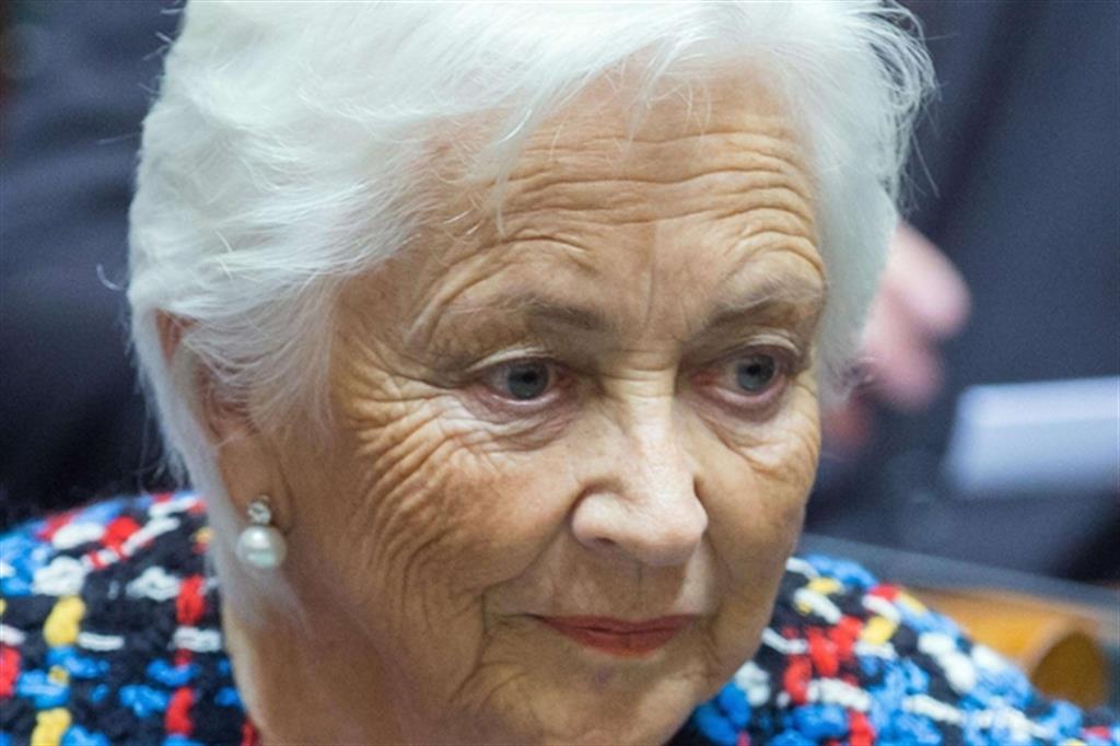 La regina Paola del Belgio, madre dell'arttuale sovrano, ha 81 anni (Ansa)