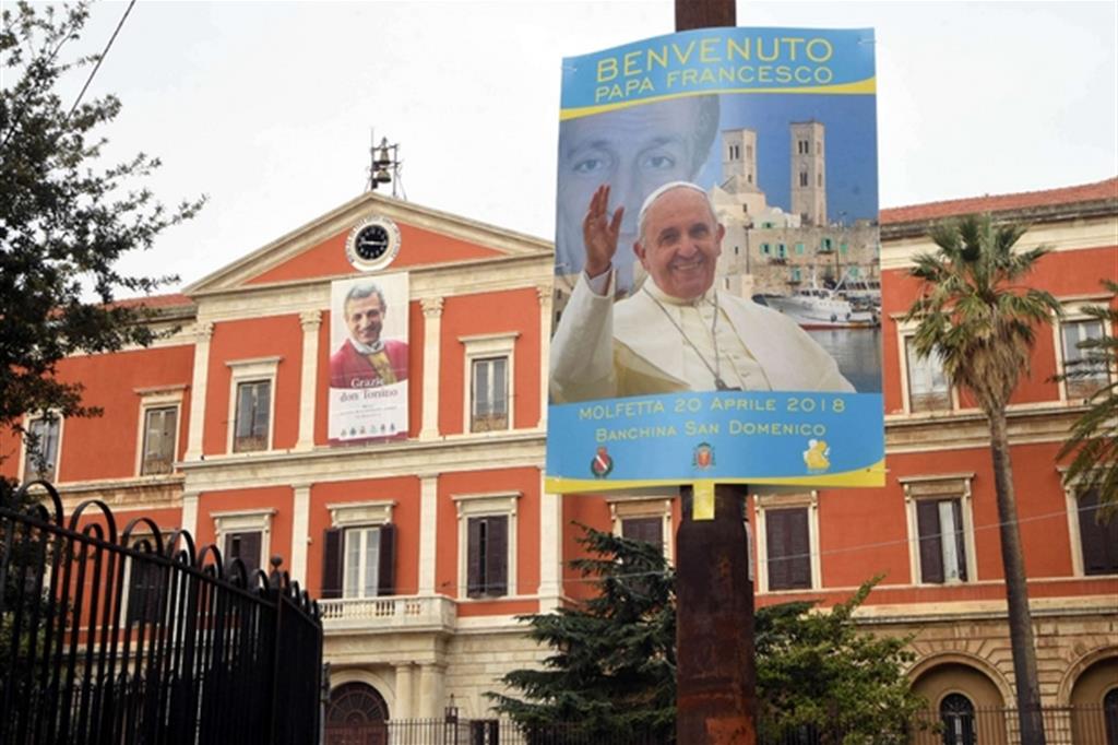 Domani il Papa nei luoghi di don Tonino Bello