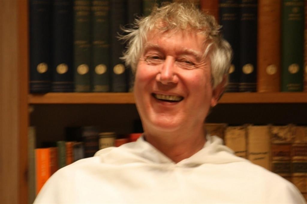 Il domenicano teologo inglese Timothy Radcliffe è in Italia per presentare il suo nuovo libro