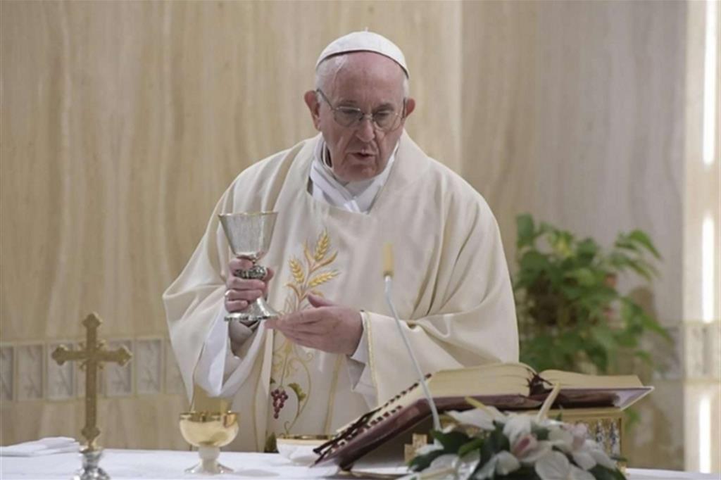 Papa: l’Avvento non sia mondano, è il tempo per purificare la fede