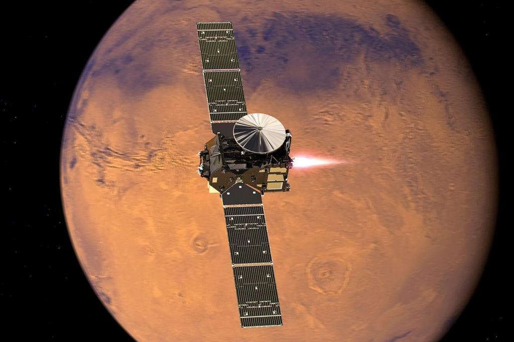 L'illustrazione mostra l'avvicinamento a Marte della sonda Exomars