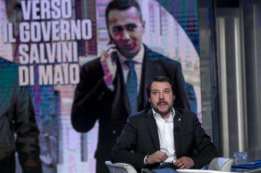 Scintille tra Salvini e Di Maio. In palio l'incarico di premier