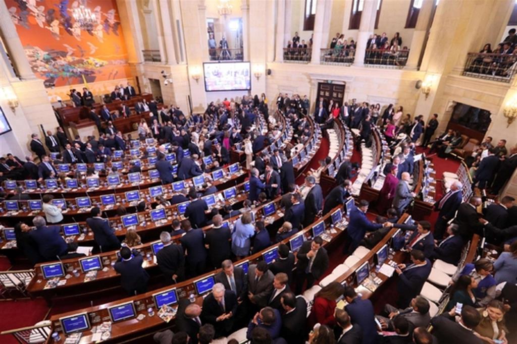 Ieri si è insediato a Bogotà il nuovo Parlamento (Ansa)