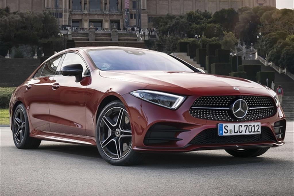 Nuova CLS, ritorna la berlina-coupé di Mercedes