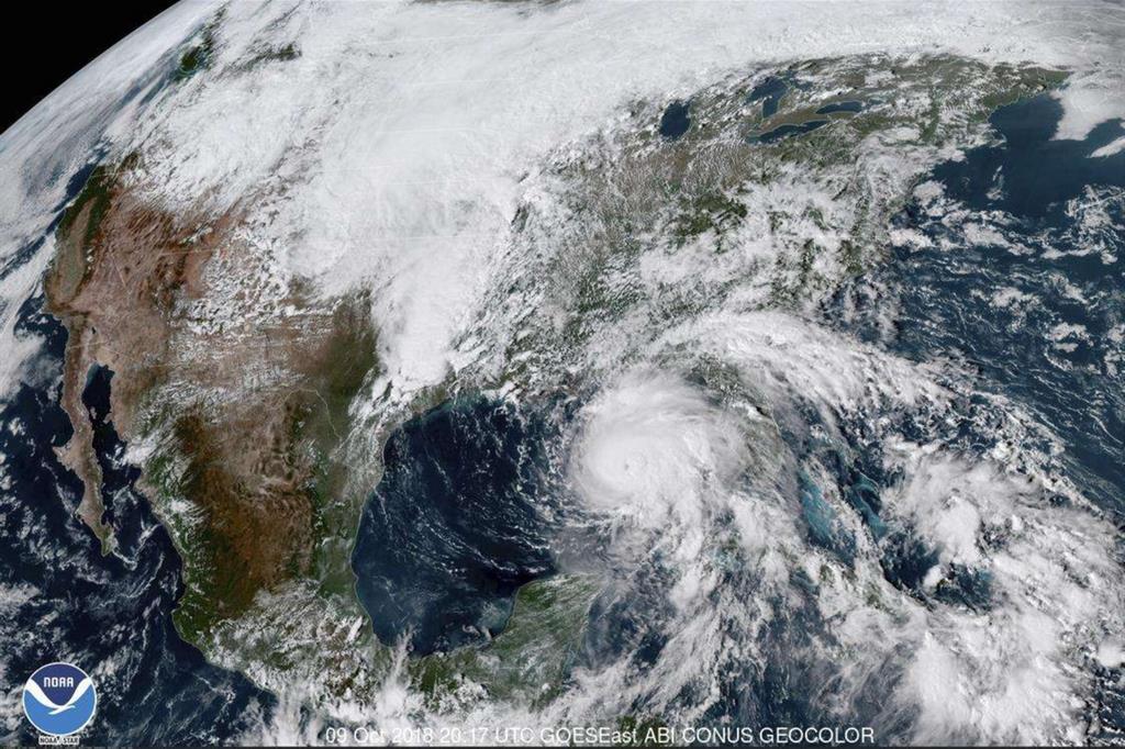 L'uragano Michael visto dal satellite (Ansa)