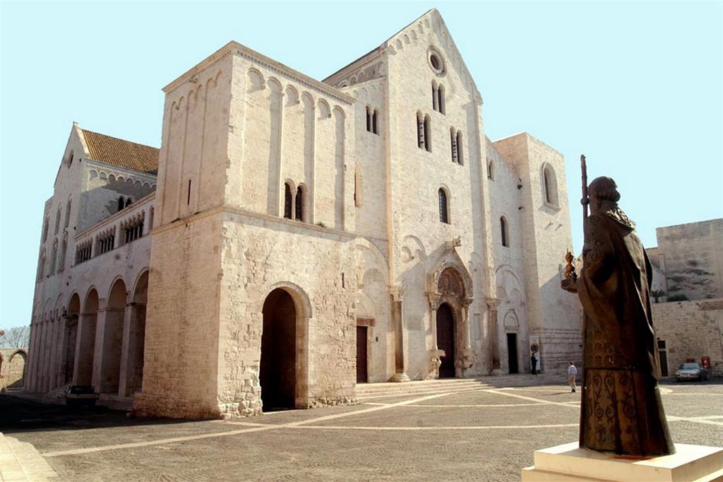 La Basilica di San Nicola a Bari (Ansa)