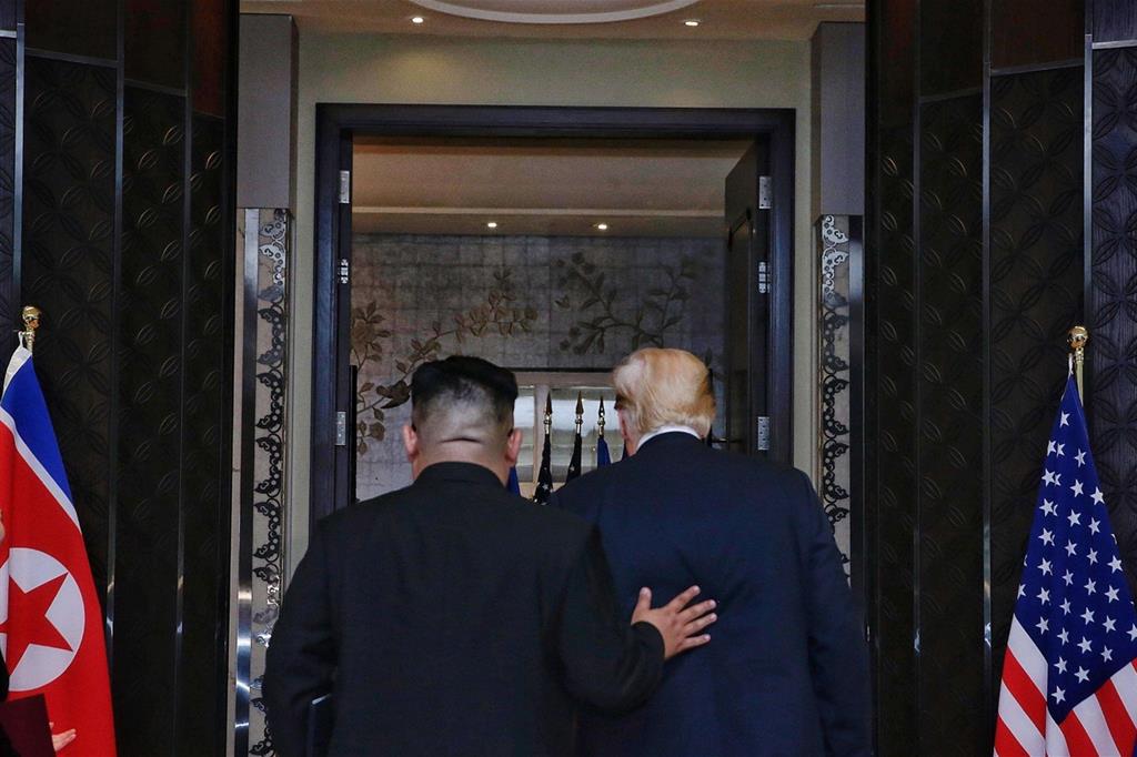 Trump e Kim al termine dello storico incontro del 12 giugno a Singapore (Ansa)