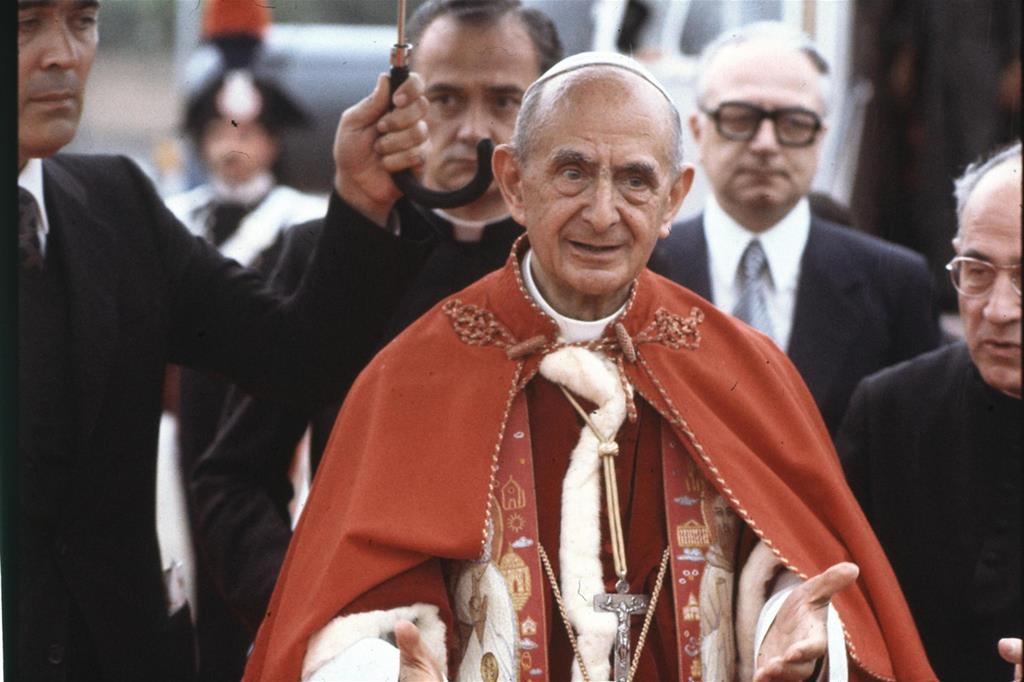 Paolo VI in un'immagine d'archivio (Ansa)