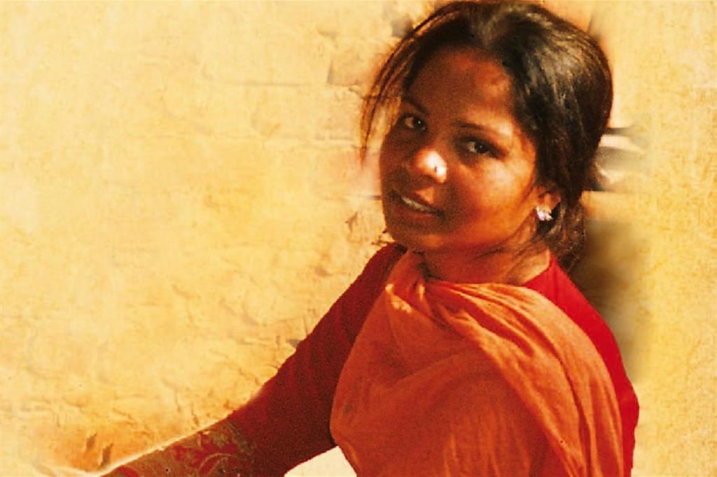 Blasfemia, assolta Asia Bibi. Scarcerata, ora  in un luogo sicuro