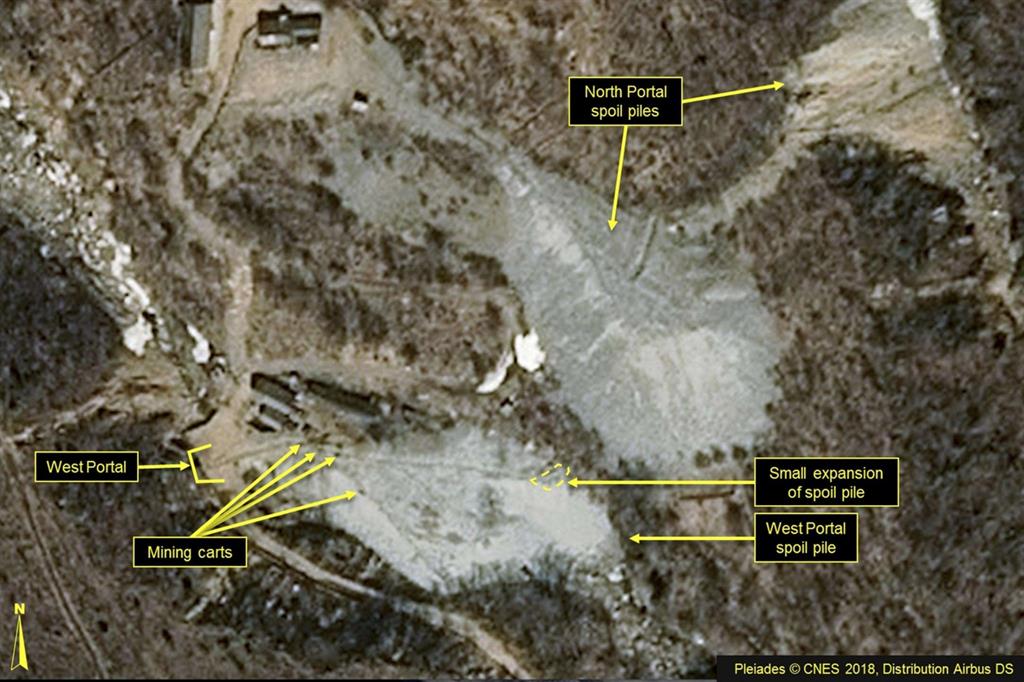 Il sito dei test nucleari di Punggye-ri fotografato dal satellite prima dell'inizio dello smantellamento (Ansa)