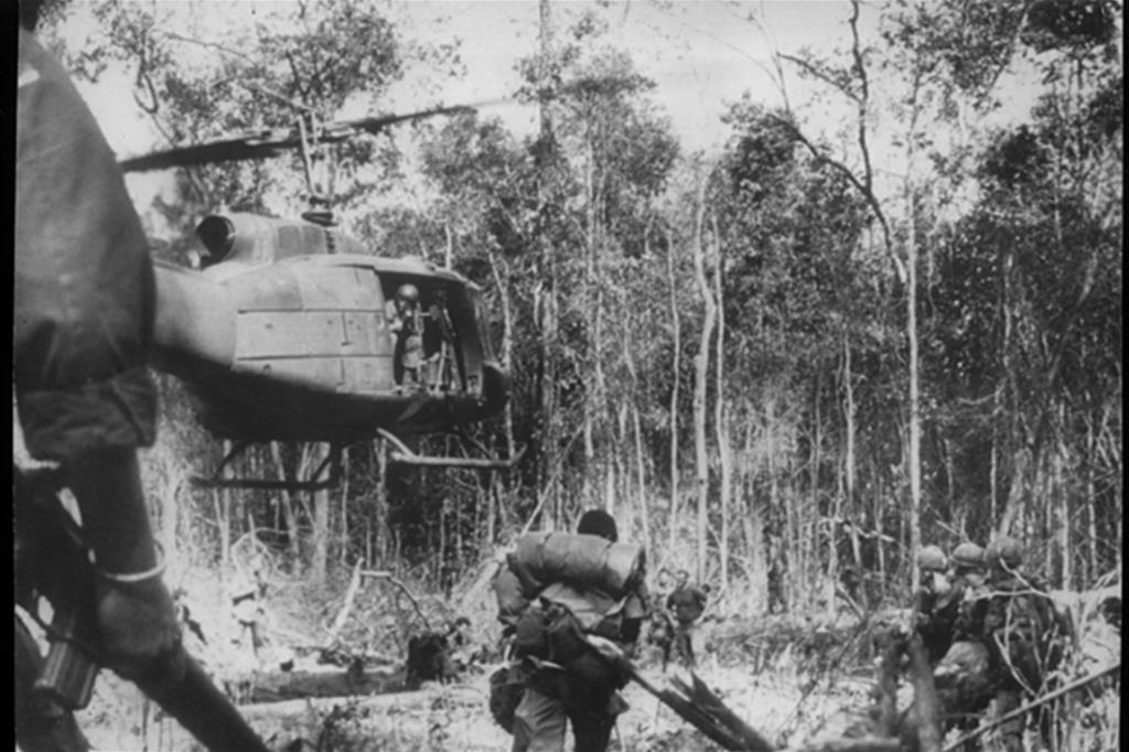 Soldati Usa nella giungla cambogiana (Archivio Ansa)