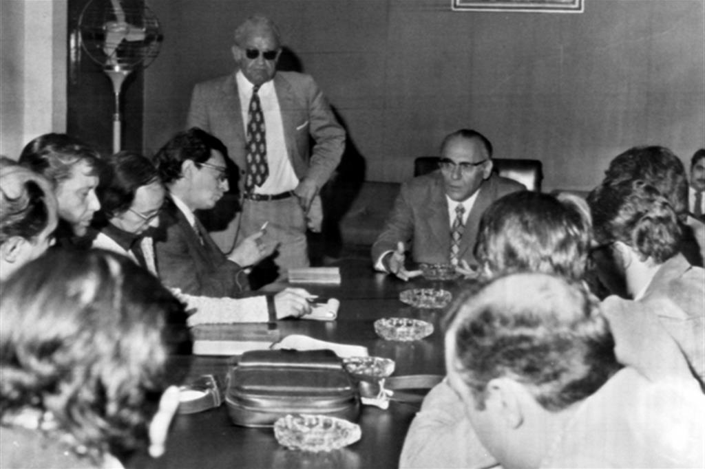 Palermo, 8 maggio 1971: tre giorni dopo il delitto gli inquirenti incontrano la stampa (Ansa)
