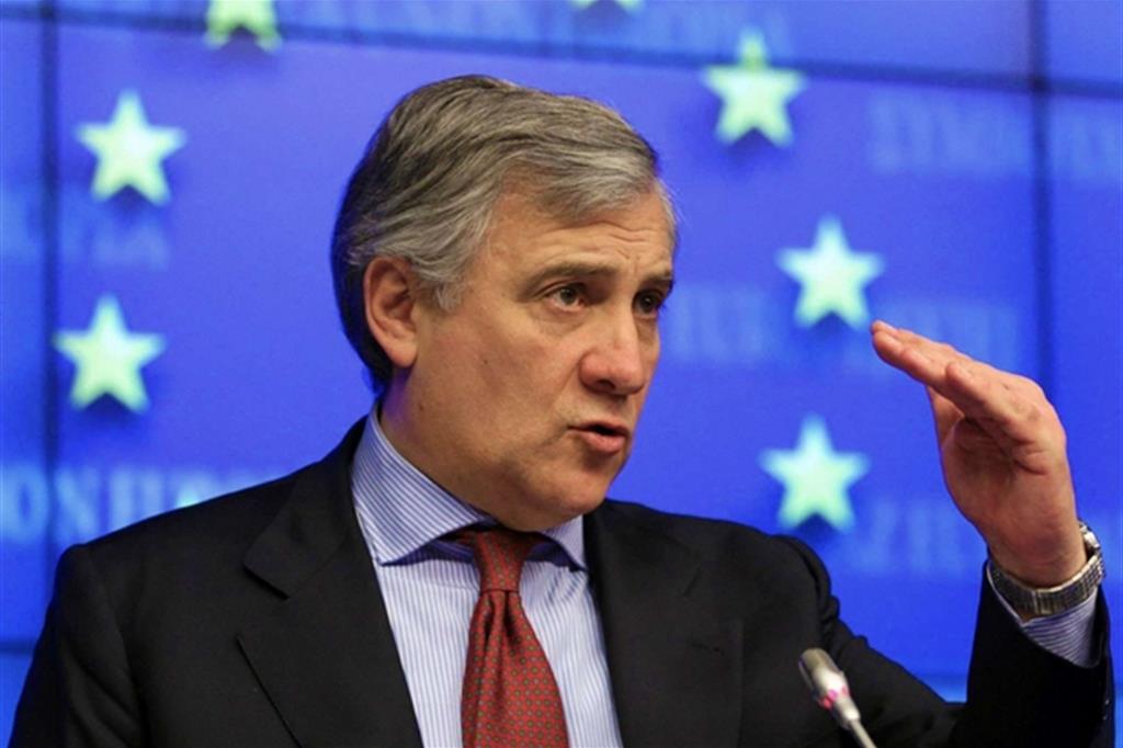 Tajani: «Emergenza natalità, un grande piano Ue»