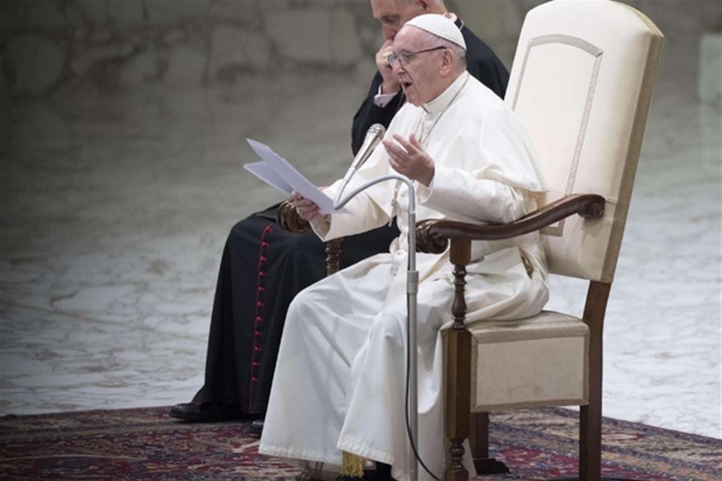 Papa Francesco: successo, potere, denaro sono idoli che rendono schiavi