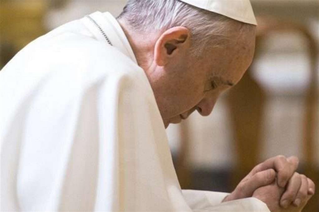 Abusi, il Papa: vergogna e pentimento. Tutta la Chiesa se ne faccia carico