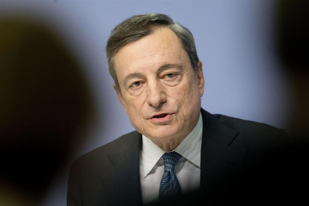 Il presidente della Bce Mario Draghi nella conferenza stampa dopo il board