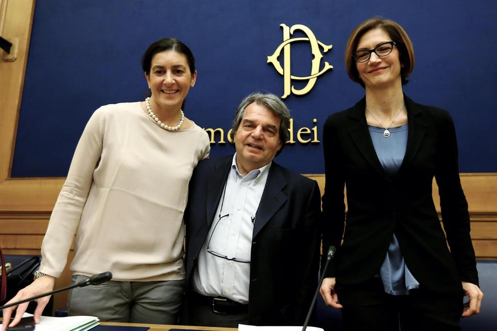 La deputata Elena Centemero insieme a Renato Brunetta e Maria Stella Gelmini