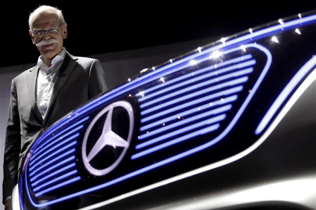 Il presidente di Daimler-Mercedes, Dieter Zetsche, che lascerà l’incarico nel corso del 2019