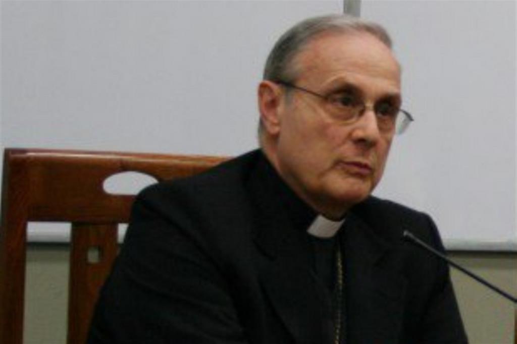 Il vescovo di Mazara del Vallo, Domenico Mogavero