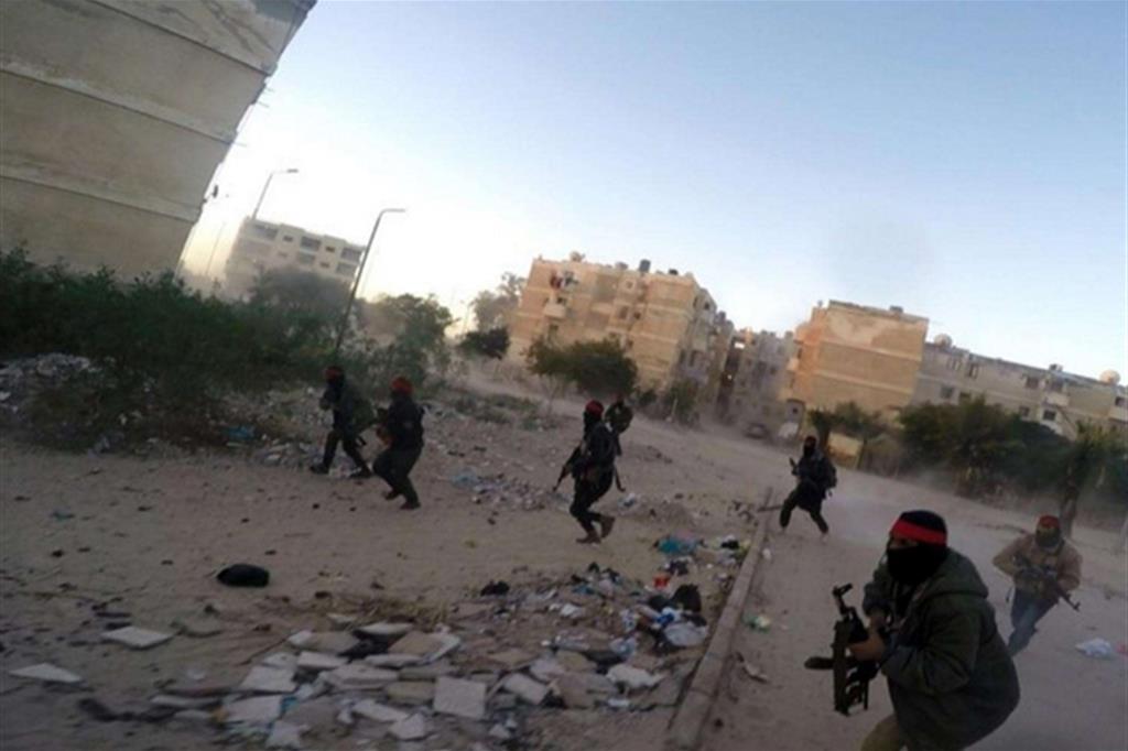 Un attacco di miliziani jihadisti del Daesh a el-Arish nel Sinai