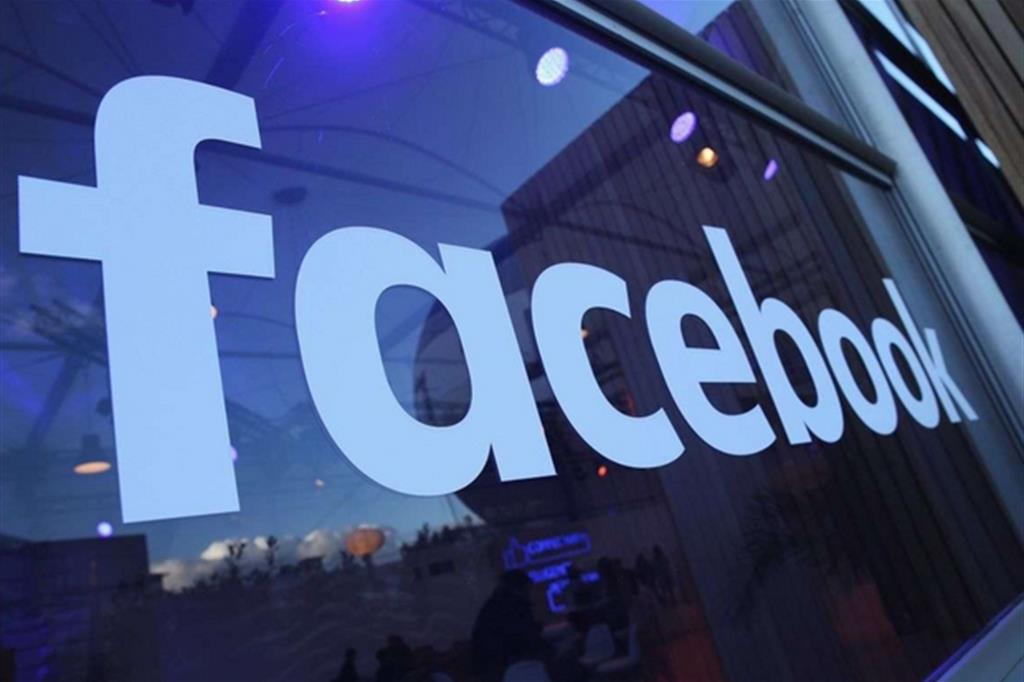 Nuove accuse a Facebook: accordi con quattro società cinesi