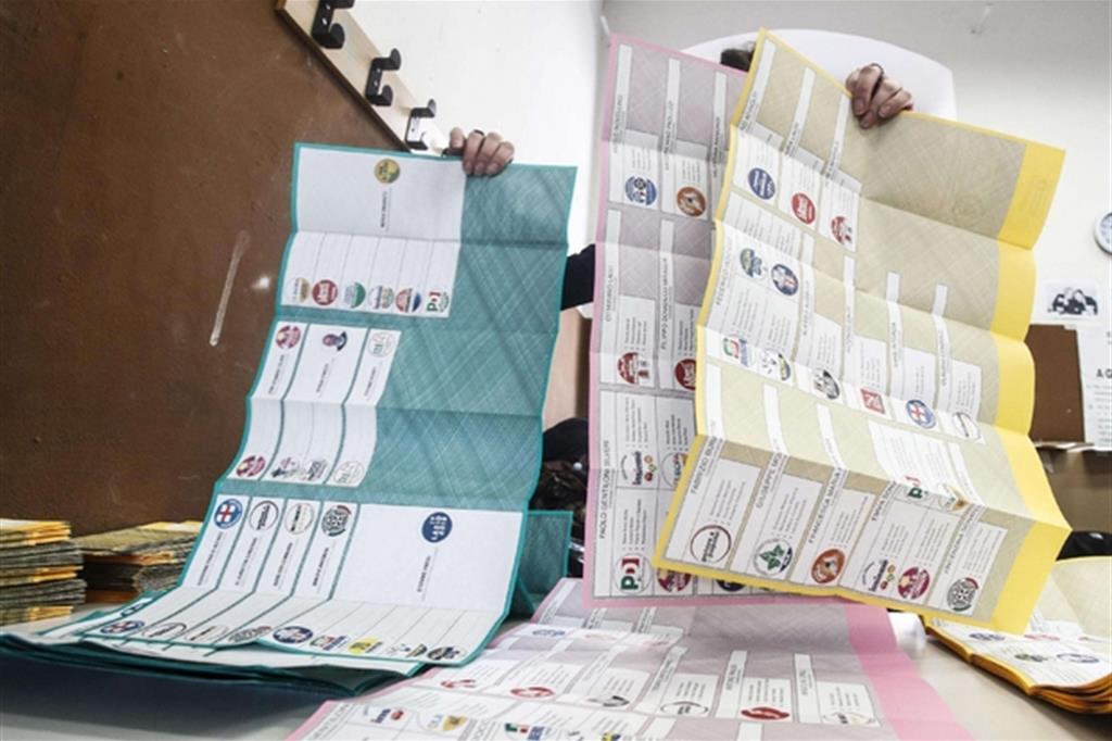 «Sistema di voto complicatissimo. Elettori in difficoltà e anziani delusi»