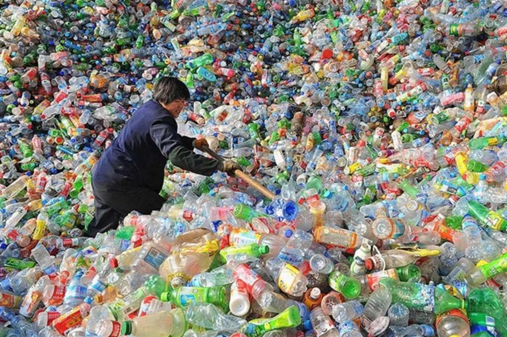 La Cina rifiuta la plastica europea