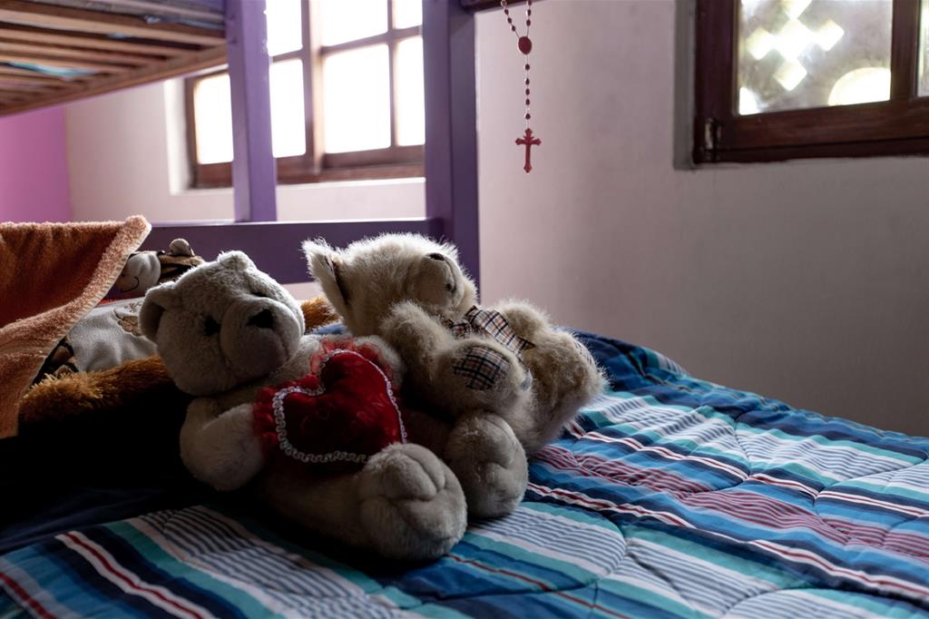 Il letto di un’ospite di un Centro Attenzione Residenziale che accoglie ragazze che hanno subìto violenze - 