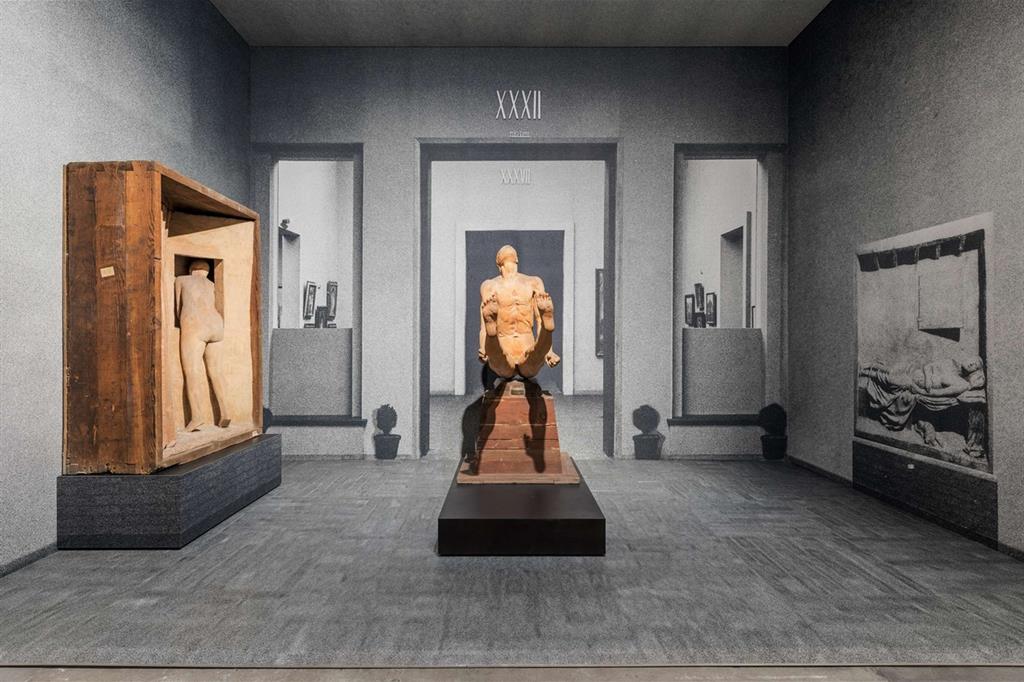 Immagini della mostra “Post Zang Tumb Tuuum” alla Fondazione Prada a Milano (Delfino Sisto Legnani e Marco Cappelletti)