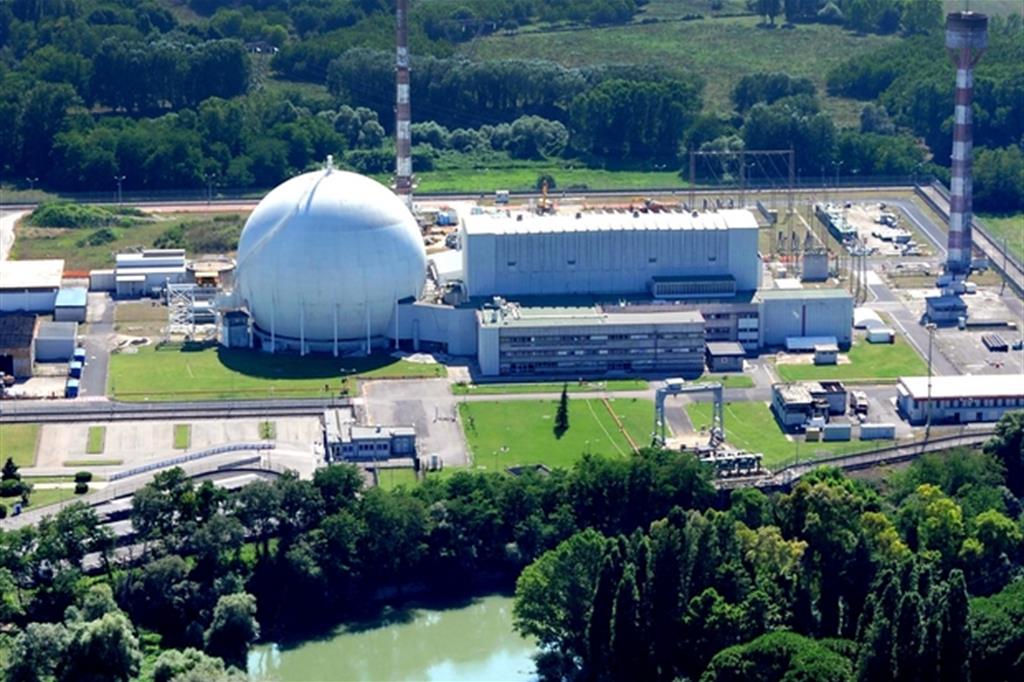 L'ex centrale nucleare del Garigliano nel comune di Sessa Aurunca, in provincia di Caserta (Archivio Ansa)