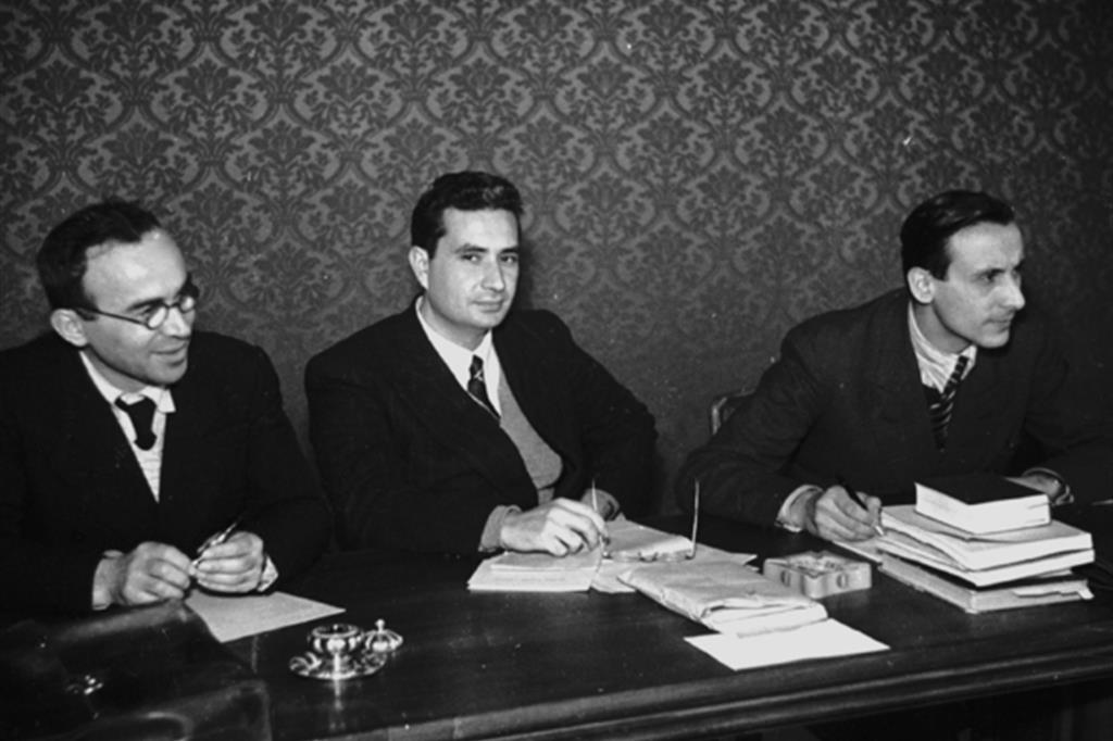 Giorgio La Pira, Aldo Moro e Giuseppe Dossetti a Montecitorio (Archivio Alinari)